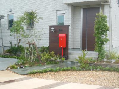 緑が映える北玄関のガーデンアプローチ 浜松市西区 ｆ様邸 最新情報とブログ